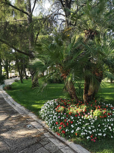 Exterior & Views 2, Villa delle Querce Resort, Bari