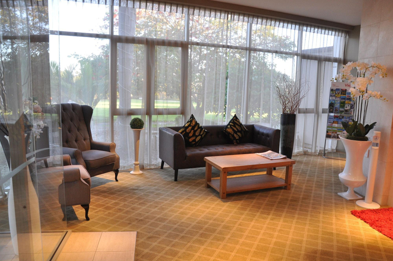 Public Area 3, Ocean Breeze Hotel, Waitakere