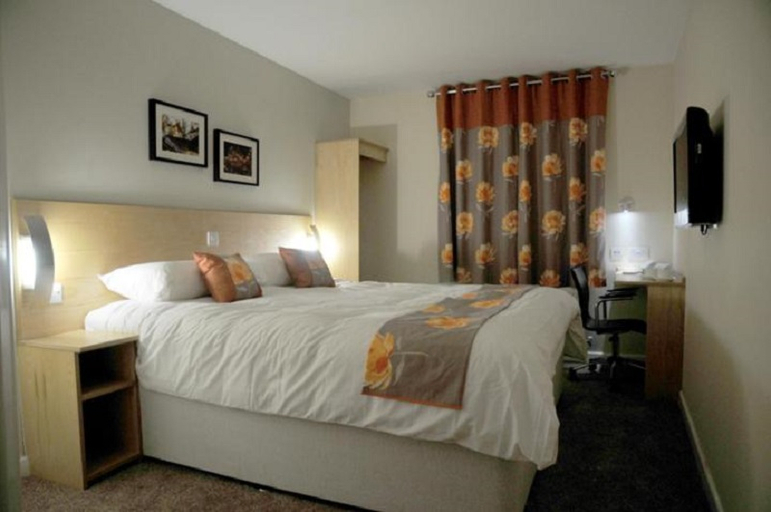 Bedroom 2, The Royal George Hotel, Monmouthshire