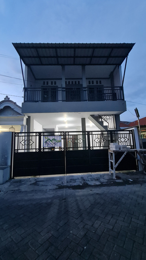 Exterior & Views 1, Griya Kost Alvinto Syariah, Surabaya