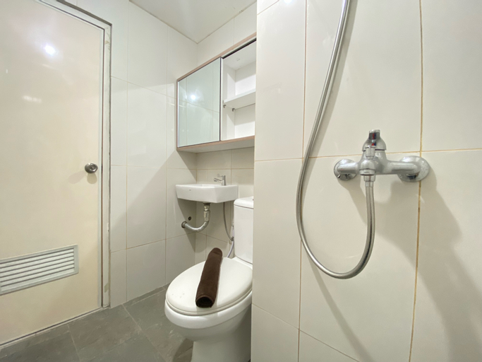Bedroom 2, Cozy Designed Studio Apartment at Grand Asia Afrika By Travelio, Bandung