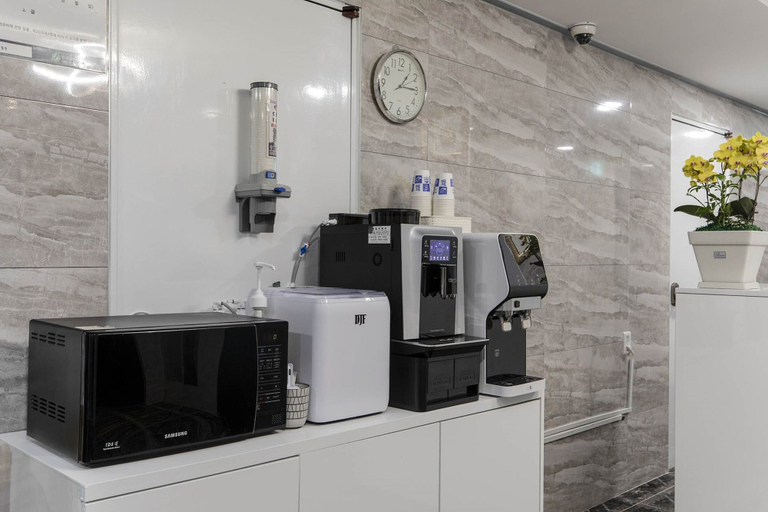 Others, World Hotel, Chuncheon