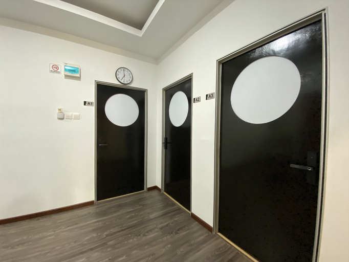 Public Area 4, CN Homestay A1 Floor 1 at Nagoya Hill Mall, Batam