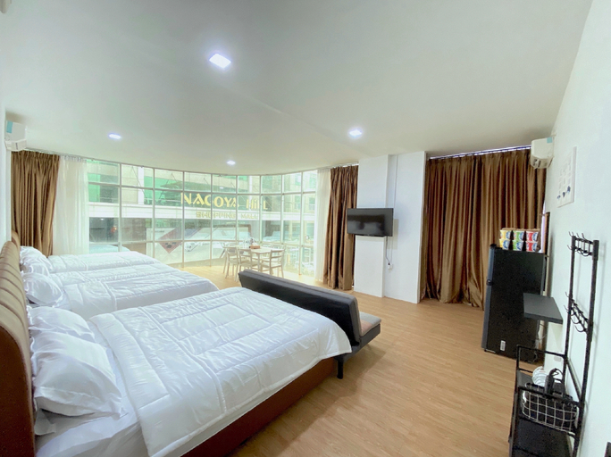 Bedroom 4, CN Homestay B2 Floor 2 at Nagoya Hill Mall, Batam