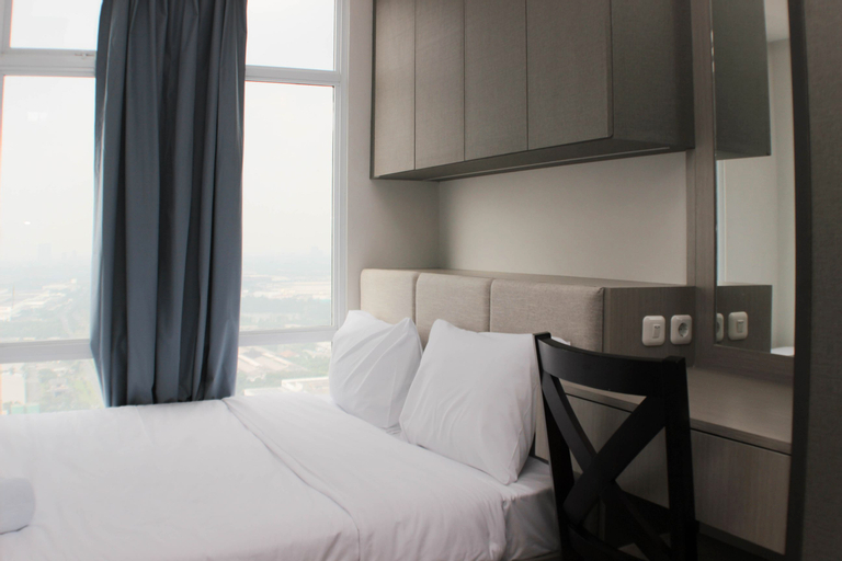 High Floor and Comfy 1BR at Vasanta Innopark Apartment By Travelio, Cikarang