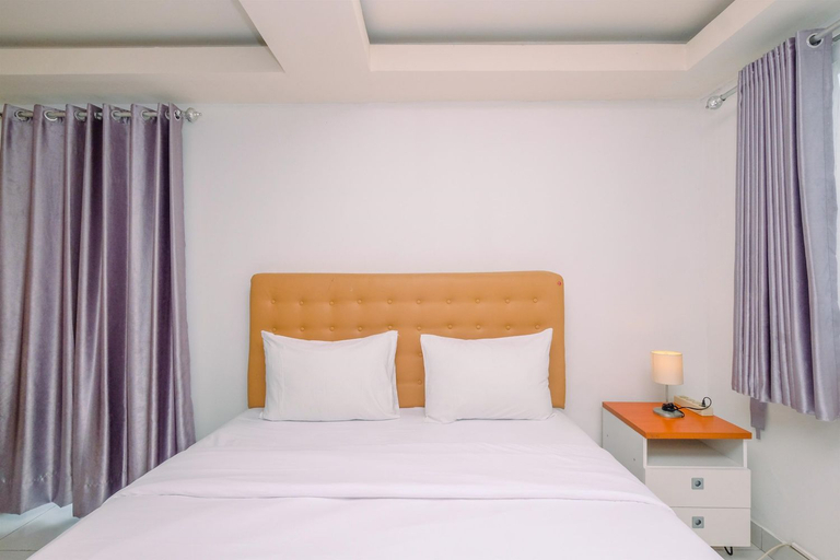 Bedroom 2, Warm and Comfortable Studio at Amethyst Apartment By Travelio, Central Jakarta