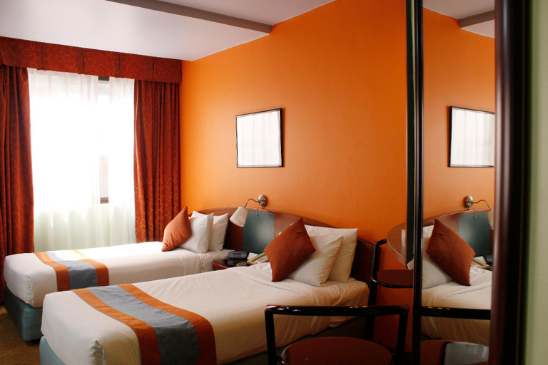 Bedroom 3, Al Diar Dana Hotel, Abu Dhabi City