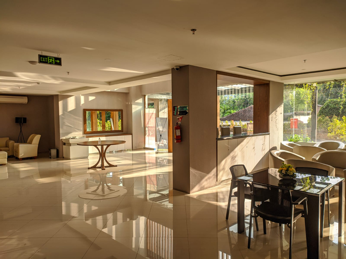 Food & Drinks, Green park apartemen jogja by SILFEROOM, Sleman