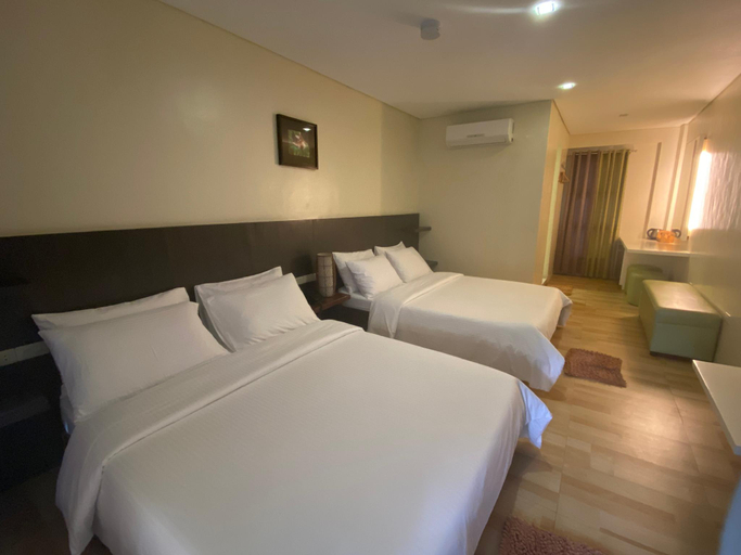Bedroom, Pier Uno Dive Resort, Mabini