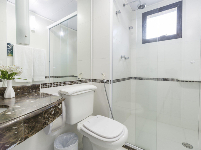 Bathroom 3, Mercure Sao Paulo Privilege Hotel, São Paulo