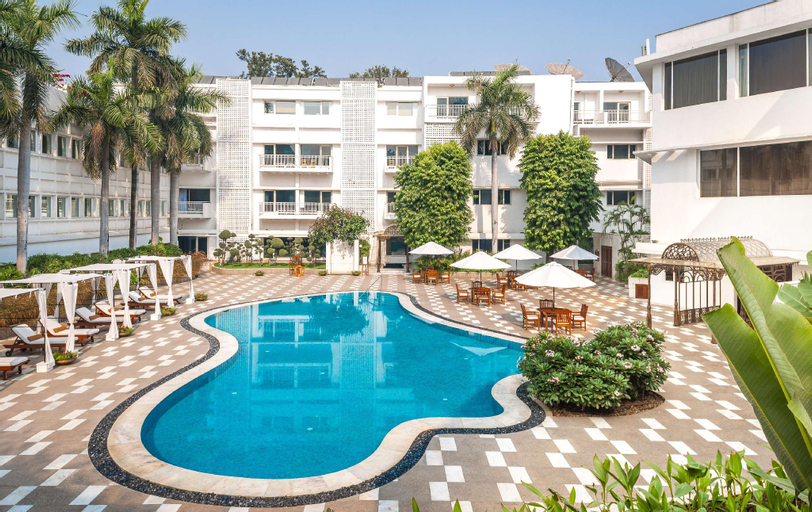 Sport & Beauty 2, The Claridges, New Delhi, West