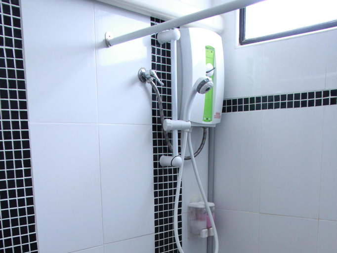 Bathroom 4, Hotel Le Lerts Living, Muang Khon Kaen