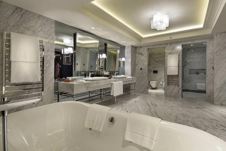Bathroom 4, Ankara Hilton, Çankaya