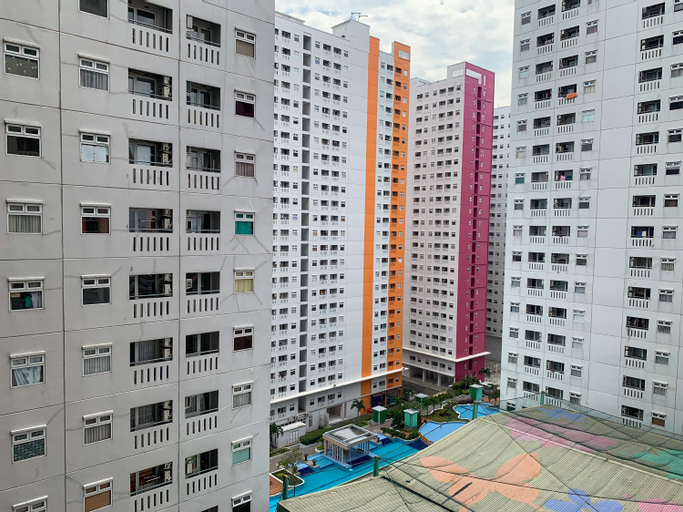 Exterior & Views 2, Homey and Tidy Studio at Green Pramuka City Apartment By Travelio, Central Jakarta