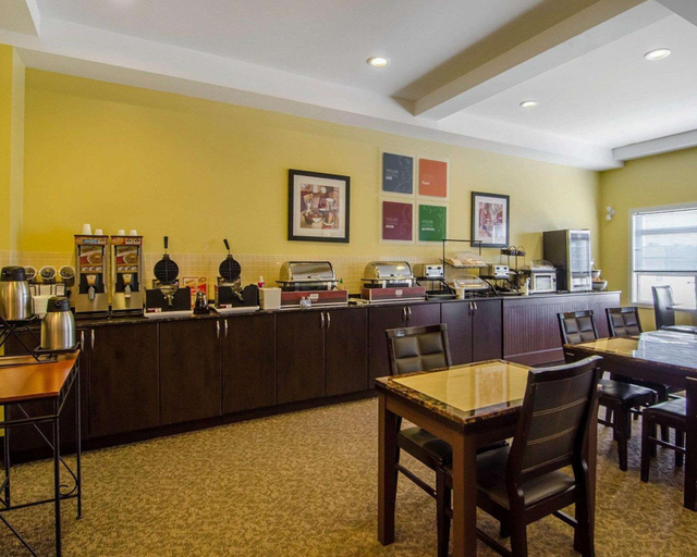 Others 5, Comfort Inn, Peace River
