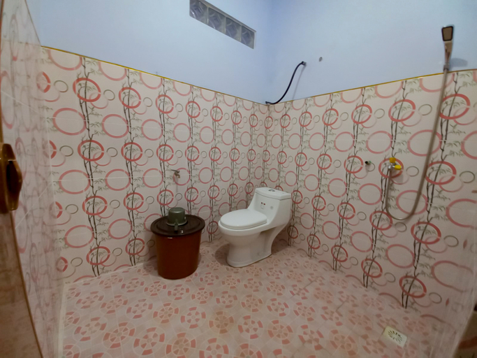 Bathroom 5, Rumah Kost Nakula, Banyuwangi