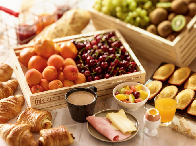 Food & Drinks 26