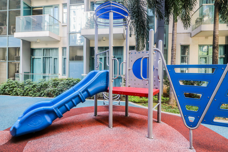 Family & Kids 5, PRS @ One Palm Tree Villa near T3 Airport, Pasay City