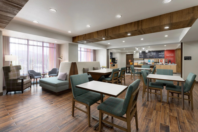 Food & Drinks 5, Hampton Inn Oakhurst-yosemite, CA, Madera