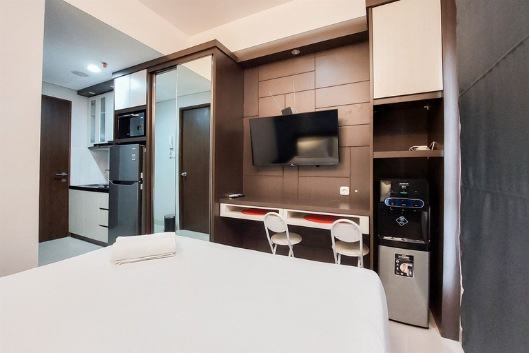 Bedroom 3, Fancy and Nice Studio at Transpark Bintaro Apartment By Travelio, Tangerang Selatan