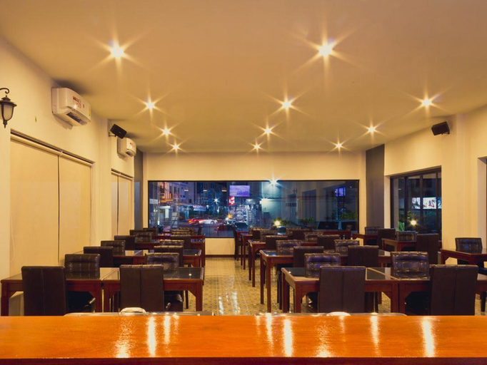 Food & Drinks 5, Chada Veranda Hotel, Muang Khon Kaen