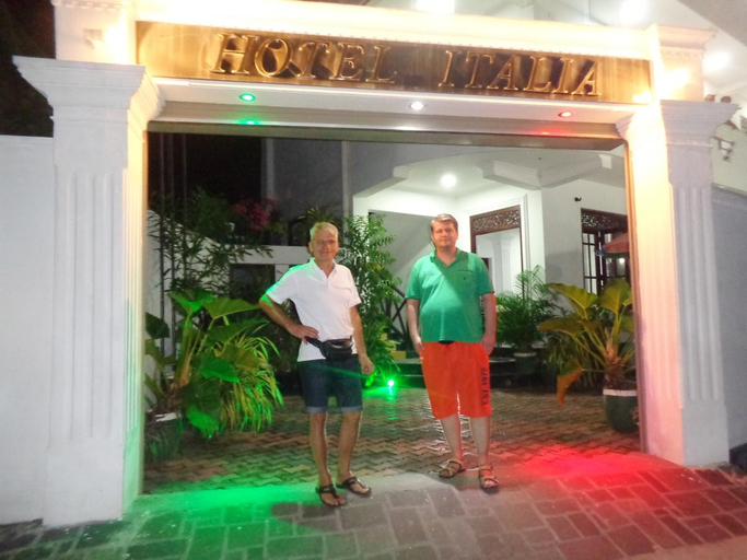 Public Area 2, Hotel Italia, Ambalangoda