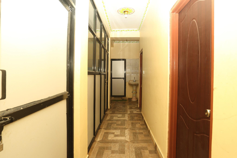 Public Area 2, OYO 685 Hotel The Beehive, Gandaki