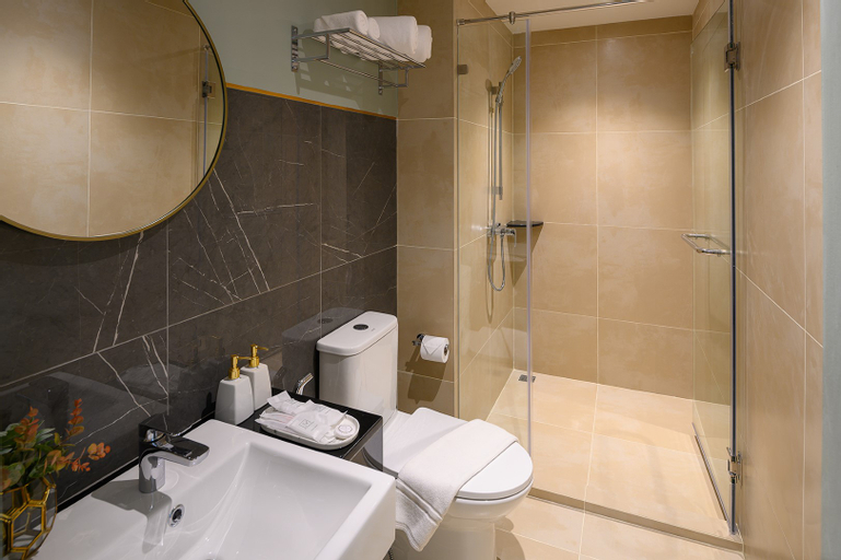 Bathroom 6