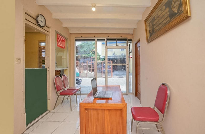 Others 5, RedDoorz Syariah near Suramadu, Surabaya