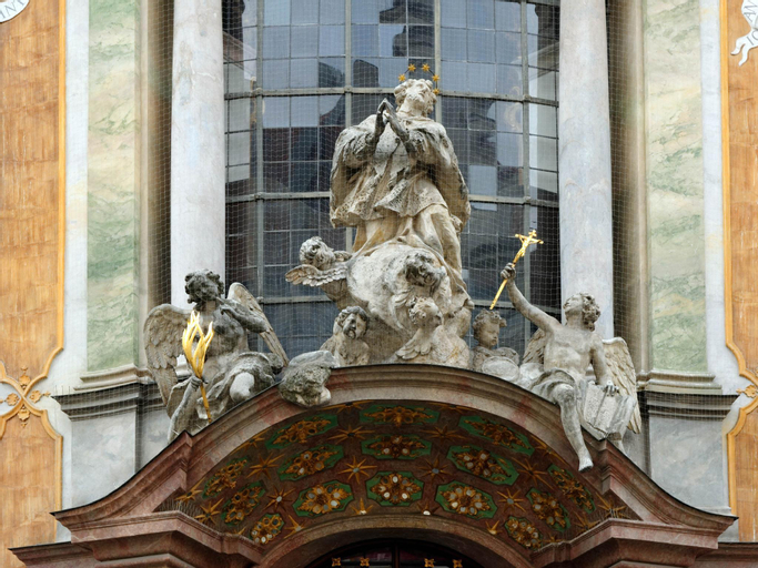 Nearby Landmark 5, Hotel Ritzi, München