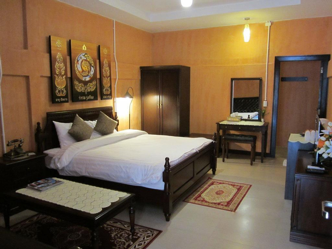 Retro Box Hotel, Muang Chumphon