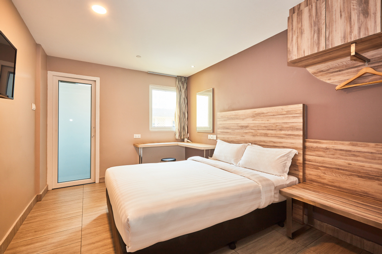 Bedroom 6