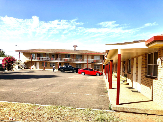 Exterior & Views 2, Overlander Motor Lodge Pty Ltd, Gunnedah
