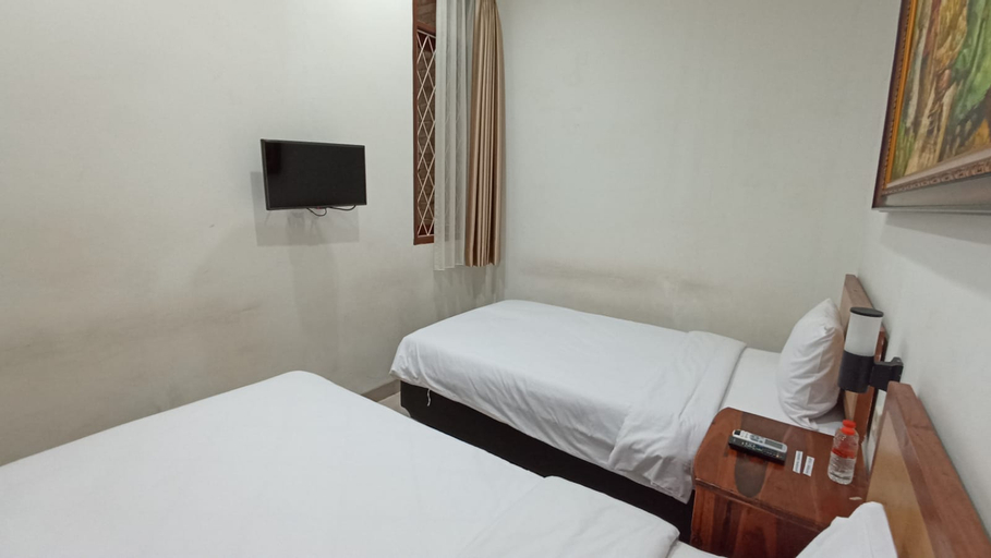 Bedroom 4, Bandung Central Guest House, Bandung