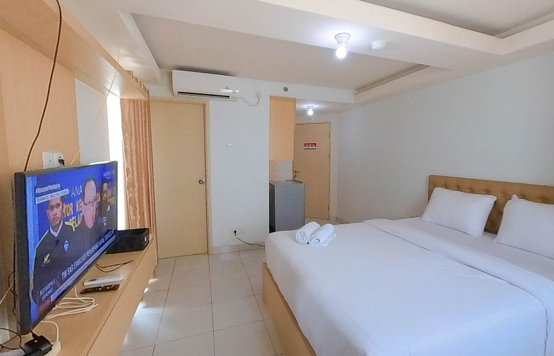 Bedroom 2, Nice and Comfy Studio at Amethyst Apartment By Travelio, Jakarta Pusat