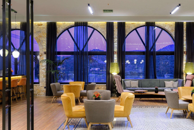 Public Area 3, Zeus Dolce by Wyndham Athens, Attica
