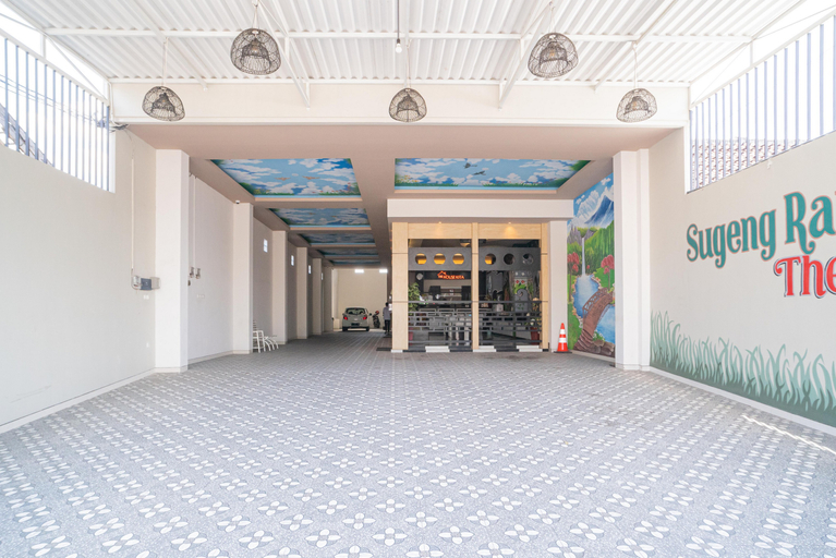 Public Area 3, RedDoorz Plus @ Jalan Pemuda Timur Bojonegoro, Bojonegoro