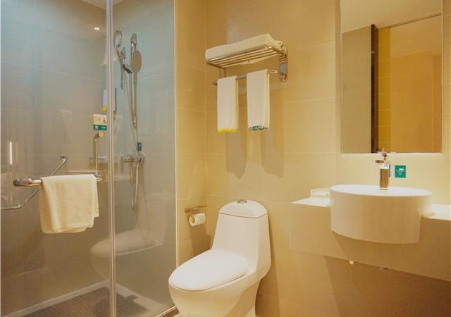 Bedroom 2, City Comfort Inn Zhanjiang South Zhenchuan Avenue, Zhanjiang