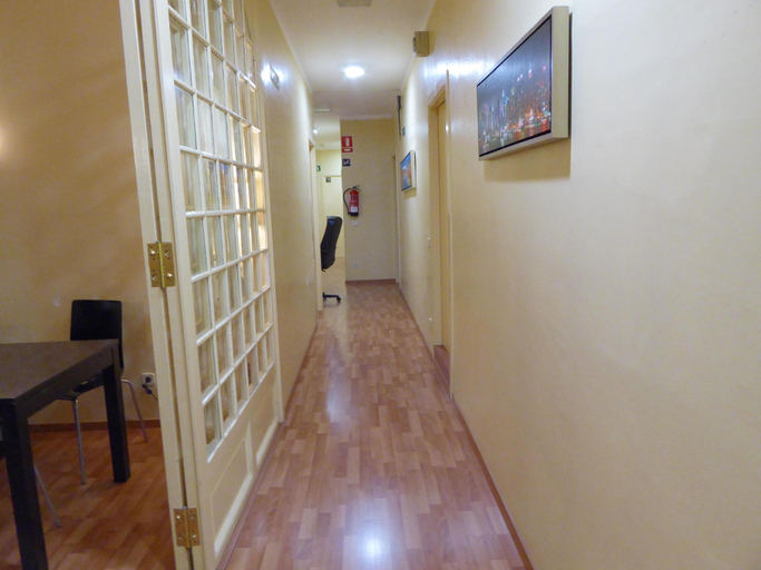 Others 4, Barcelona Housing recommend for Students, Barcelona