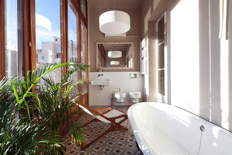 Bathroom 3, Apartment Rambla Catalunya City Center, Barcelona