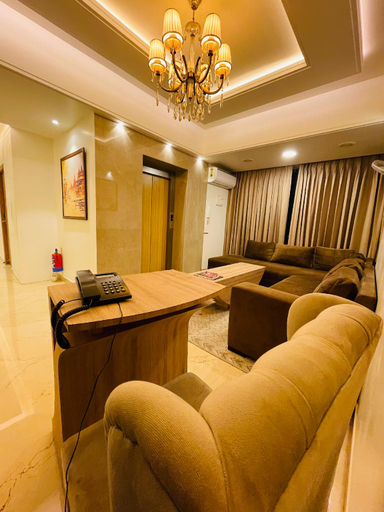 Public Area 3, Sugar Stars Inn, Varanasi