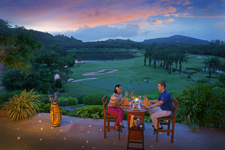 Food & Drinks 4, Blue Canyon Country Club, Phuket Island