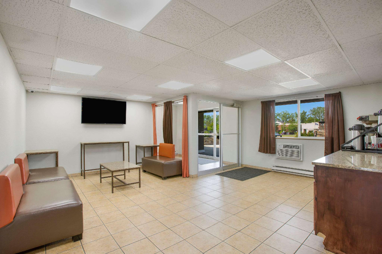 Public Area 2, Rodeway Inn & Suites Grand Rapids Southeast, Kent