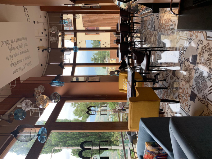Food & Drinks, The Pema by Realm, Chang