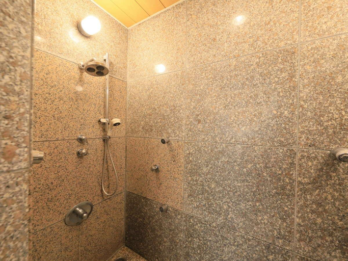 Bathroom 4, Kamogawa Grand Tower, Kamogawa
