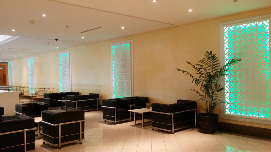 Public Area 2, Days Hotel By Wyndham Iloilo, Iloilo City