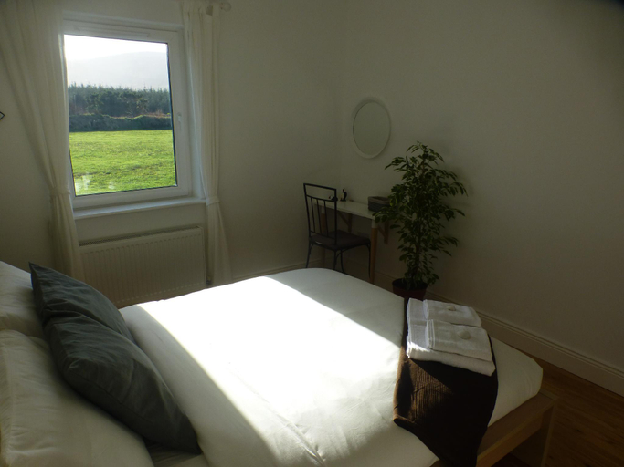 Bedroom 3, Seagull Cottage Bed and Breakfast