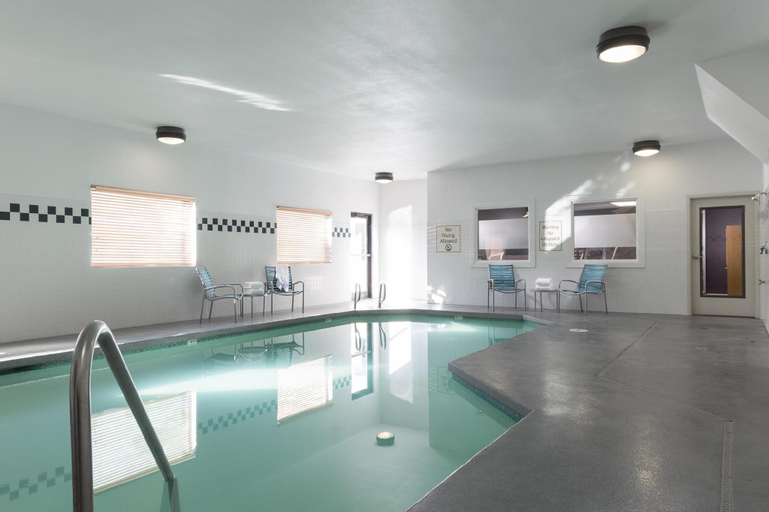 Sport & Beauty, DoubleTree by Hilton Portland Tigard, Washington