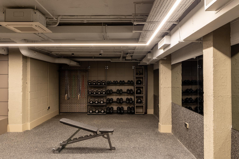 Public Area 3, Locke At Broken Wharf, London