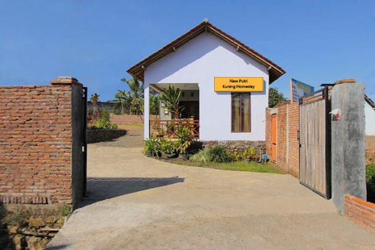 New Putri Kuning Homestay, Banyuwangi